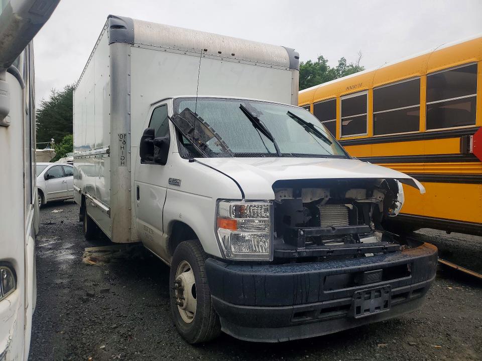 2022 Ford E-350 VIN 1FDWE3FN6NDC09089 COPART salvage auction — FRONT END, Az - Cert Of Title - Salvage, sold $6,900 on 2026-07-28 (photo 4)