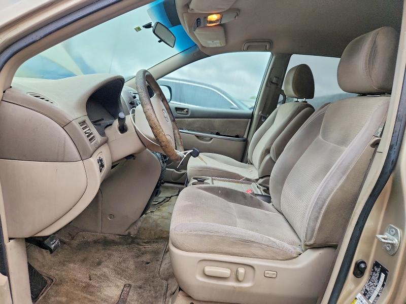 2010 Toyota Sienna VIN 5TDKK4CC2AS313565 COPART salvage auction — FRONT END, KS - DUPLICATE TITLE, sold $725 on 2026-07-20 (photo 7)