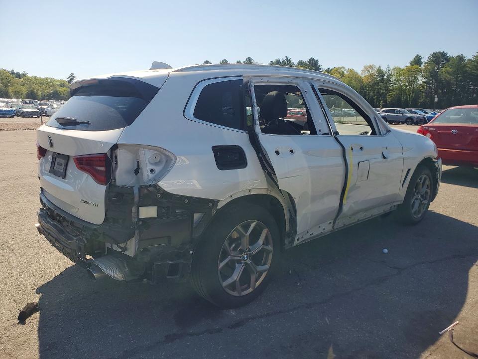 2021 BMW VIN 5UXTY5C01M9G79312 COPART salvage auction — SIDE, Ri - Salvage Certificate Of Title, sold $300 on 2026-07-21 (photo 3)