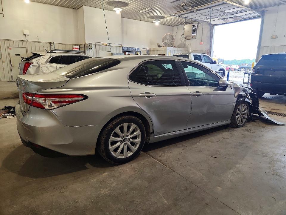 2018 Toyota Camry VIN JTNB11HK5J3046310 COPART salvage auction — FRONT END, MO - SALVAGE CERTIFICATE OF TITLE, sold $4,550 on 2026-07-28 (photo 3)
