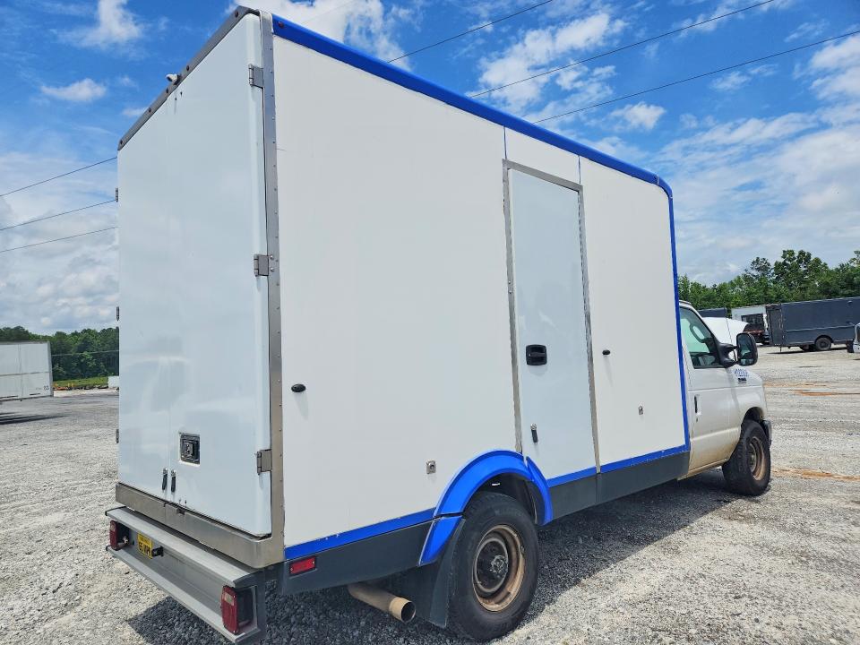 2023 Ford E-350 VIN 1FDWE3FK7PDD08531 COPART salvage auction — MINOR DENT/SCRATCHES, Ga - Certificate Of Title, sold $20,000 on 2026-07-20 (photo 3)
