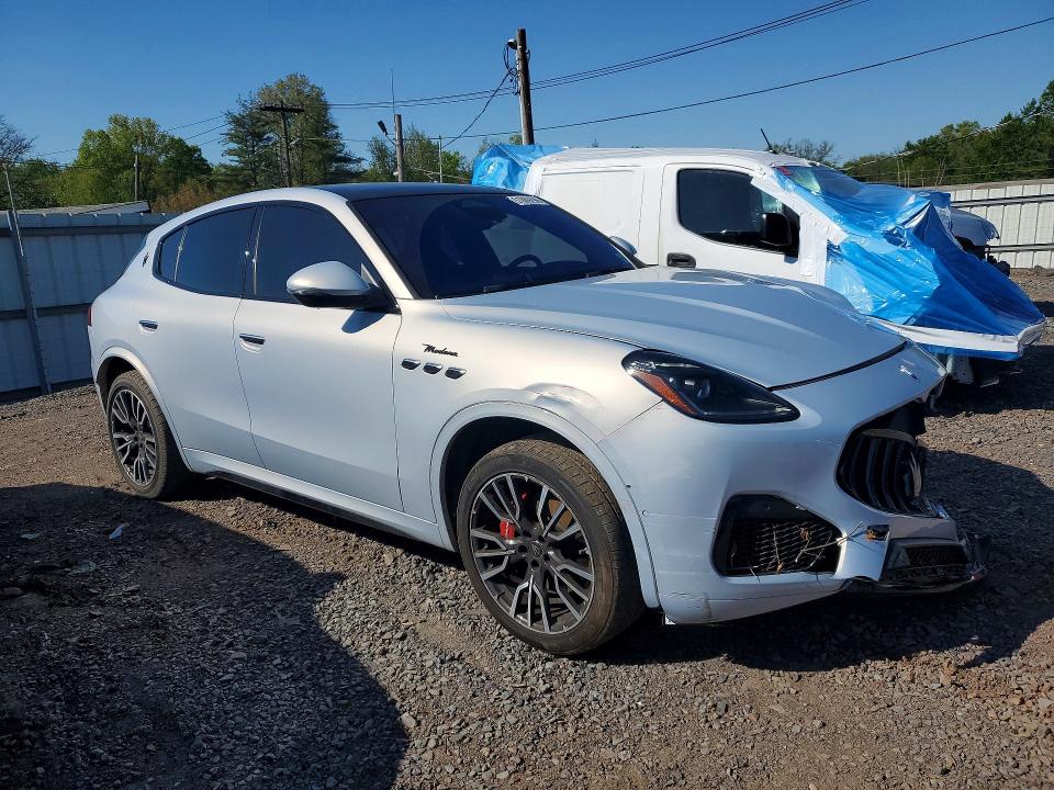 2023 Maserati Grecale VIN ZN682AVM7P7422443 COPART salvage auction — FRONT END, Nj - Cert Of Title-Salvage, sold $13,300 on 2026-07-21 (photo 4)