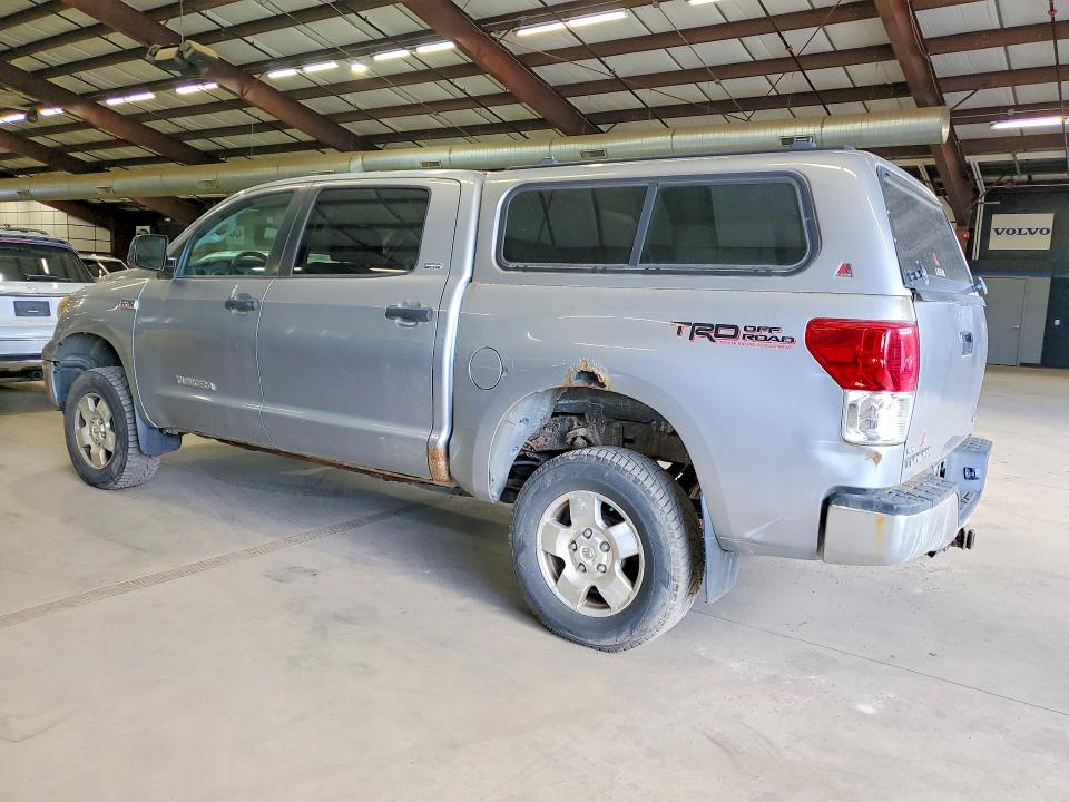 2011 Toyota Tundra VIN 5TFDY5F18BX187120 COPART salvage auction — MINOR DENT/SCRATCHES, Vt - Certificate Of Title, sold $5,500 on 2026-07-31 (photo 2)