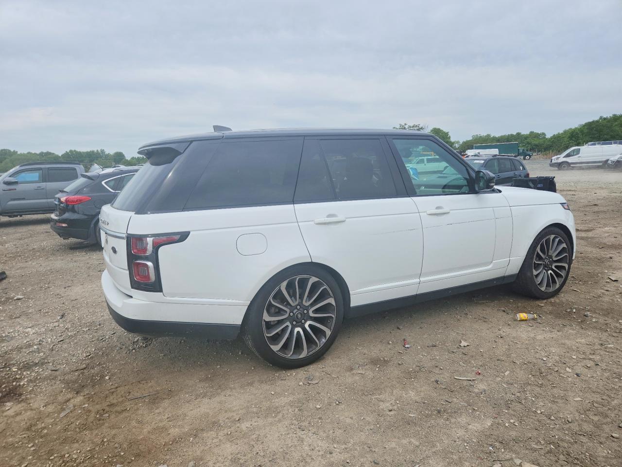 2018 Land Rover Range Rover VIN SALGS2SV3JA506231 COPART salvage auction — Minor Dent/Scratches, MD - DEALER ONLY CLEAN TITLE (P), sold $13,900 on 2026-07-03 (photo 3)