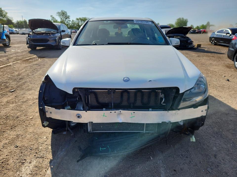 2013 Mercedes-benz C-klasse VIN WDDGF8AB2DR255798 COPART salvage auction — FRONT END, Il - Salvage Certificate, sold $1,850 on 2026-07-07 (photo 5)