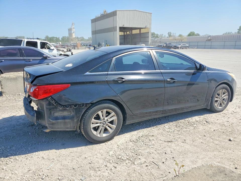 2013 Hyundai Sonata VIN 5NPEB4AC5DH790145 COPART salvage auction — REAR END, Ks - Cert Of Title-Salvage, sold $500 on 2026-07-23 (photo 3)