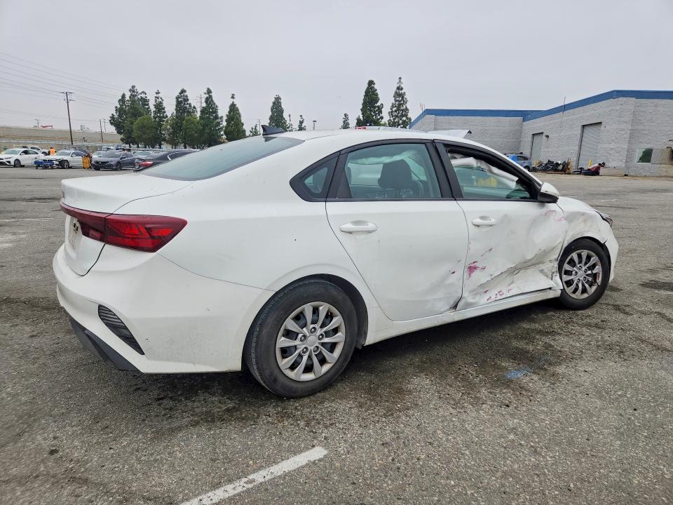 2024 Kia Forte VIN 3KPF24AD8RE784848 COPART salvage auction — SIDE, Ca - Salvage Certificate, sold $4,950 on 2026-07-02 (photo 3)