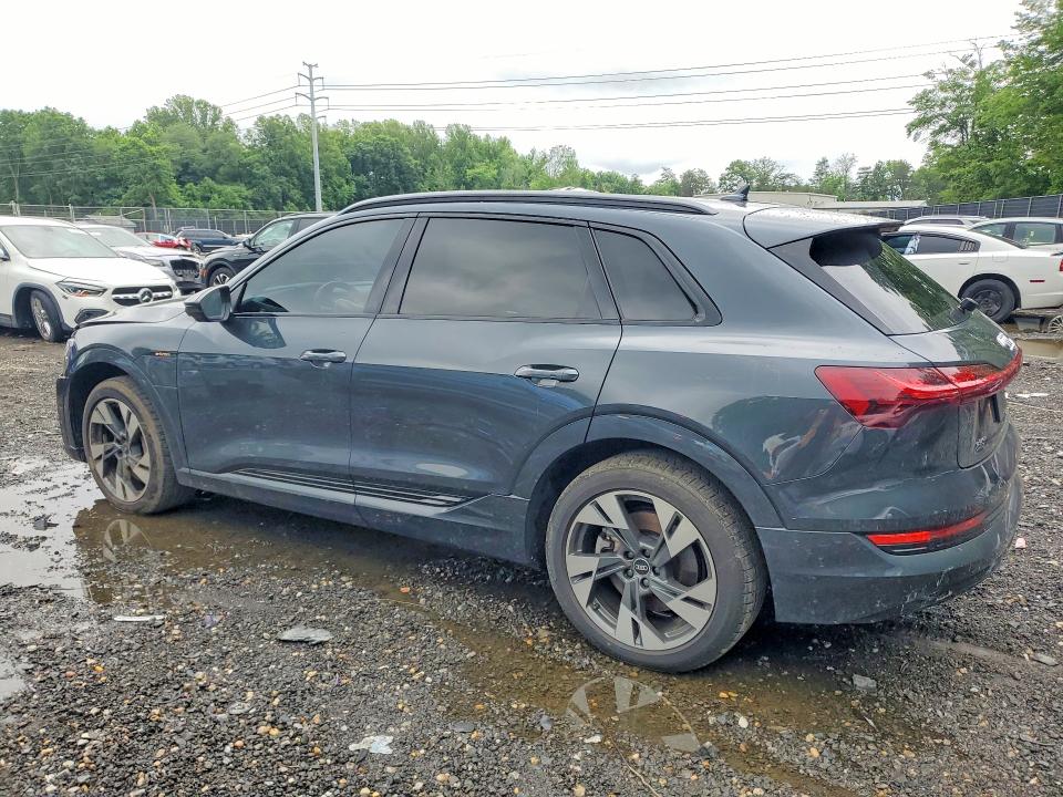 2021 Audi E-tron VIN WA1AAAGE5MB010701 COPART salvage auction — FRONT END, Md - Cert Of Salvage > 75% Damage, sold $13,000 on 2026-08-14 (photo 2)