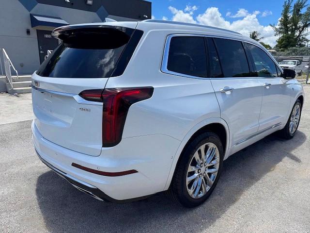 2021 Cadillac Xt6 VIN 1GYKPCRS4MZ181724 COPART salvage auction — MINOR DENT/SCRATCHES, Fl - Cert Of Title-Flood & Rebuilt (P), sold $20,700 on 2026-07-27 (photo 3)