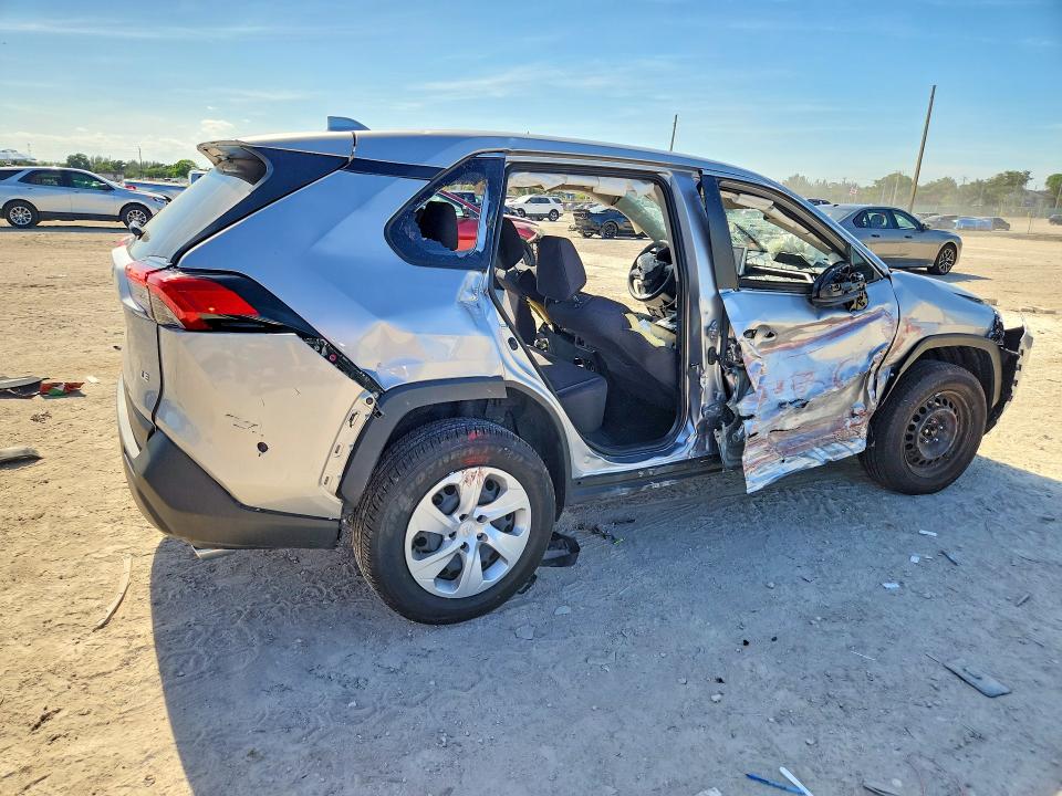 2025 Toyota VIN JTMH1RFV2SD139341 COPART salvage auction — ROLLOVER, Fl - Certificate Of Destruction, sold $4,050 on 2026-07-16 (photo 3)