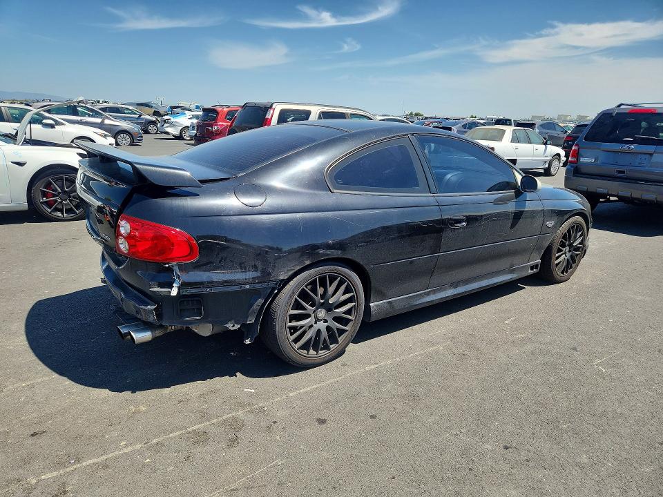 2005 Pontiac Gto VIN 6G2VX12U05L354489 COPART salvage auction — REAR END, Id - Salvage Certificate Of Title, sold $4,000 on 2026-07-20 (photo 3)