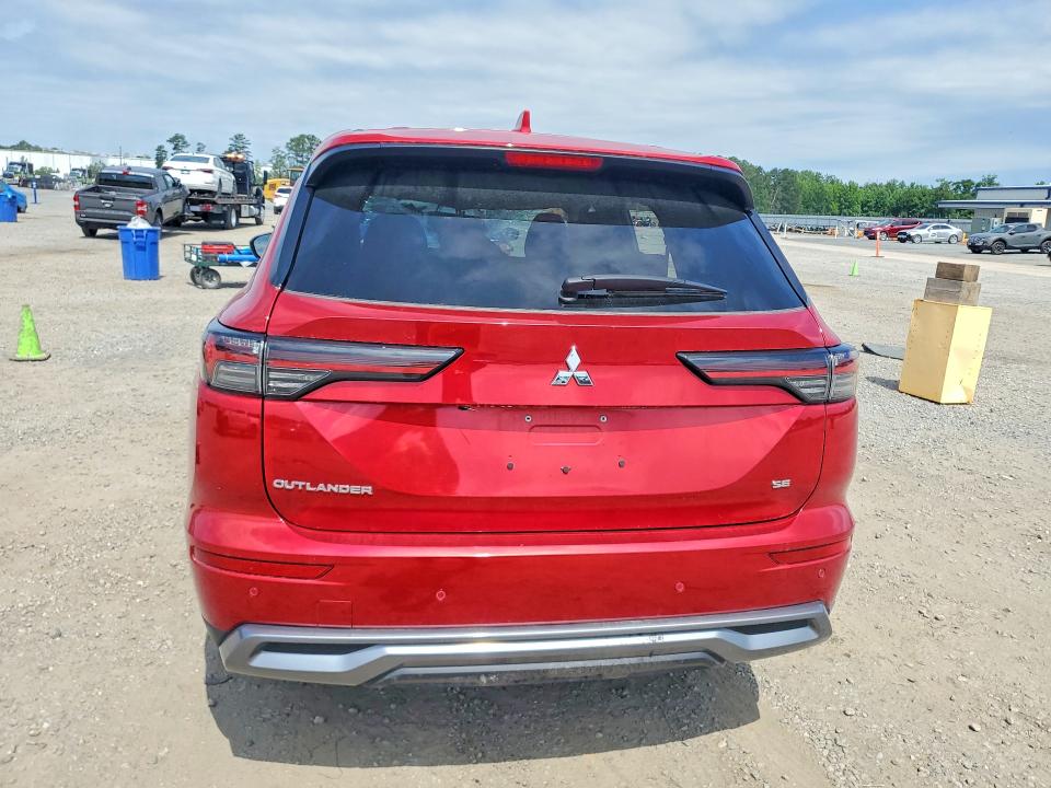 2025 Mitsubishi Outlander VIN JA4J3VA8XSZ033223 COPART salvage auction — FRONT END, Nc - Dlr Only Bill Of Sale, sold $10,300 on 2026-07-29 (photo 6)