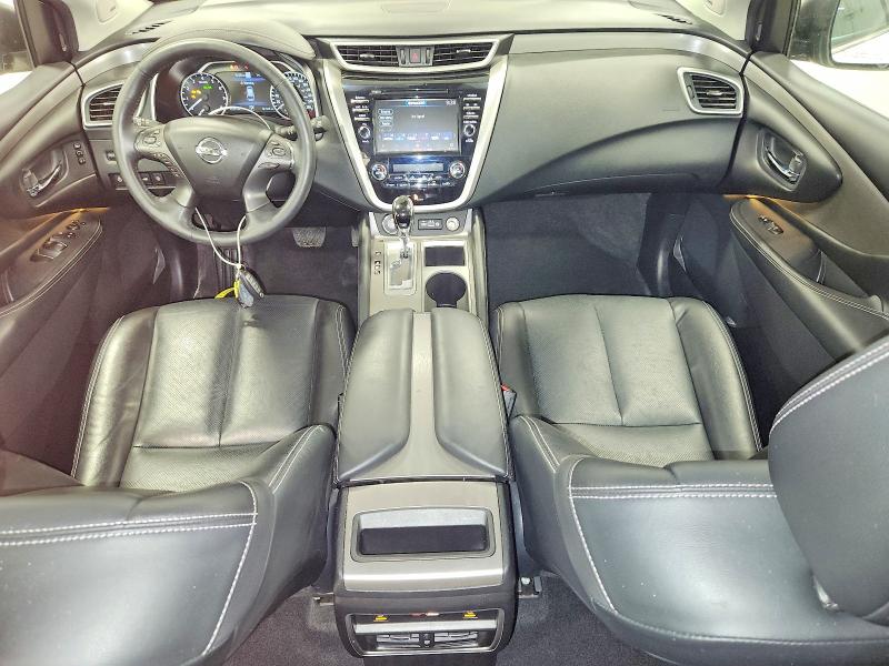 2020 Nissan Murano VIN 5N1AZ2CS7LN136356 COPART salvage auction — MINOR DENT/SCRATCHES, ON - PERMIT NO BRAND - UNFIT (P), sold $12,000 on 2026-07-15 (photo 8)