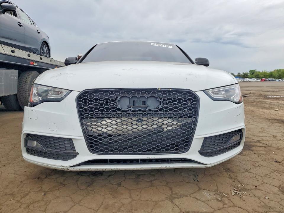 2015 Audi Rs5 VIN WAUVGAFR0FA035778 COPART salvage auction — SIDE, Ct - Cert Of Title-Salvage, sold $3,500 on 2026-07-11 (photo 5)