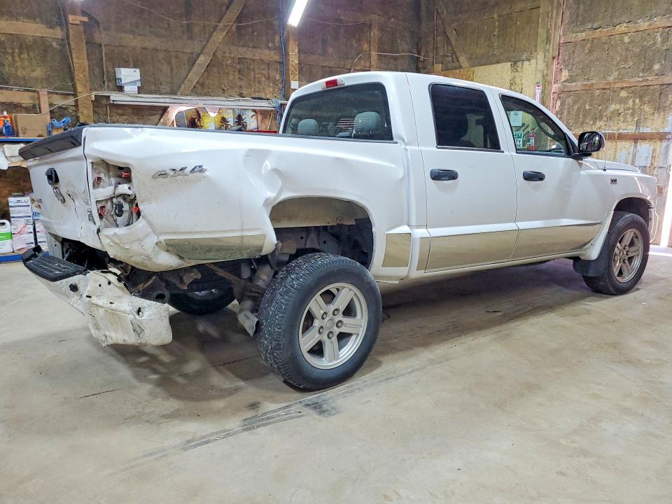 2011 Dodge Dakota VIN 1D7RW3GP7BS712951 COPART salvage auction — REAR END, Sd - Certificate Of Title, sold $400 on 2026-07-28 (photo 3)