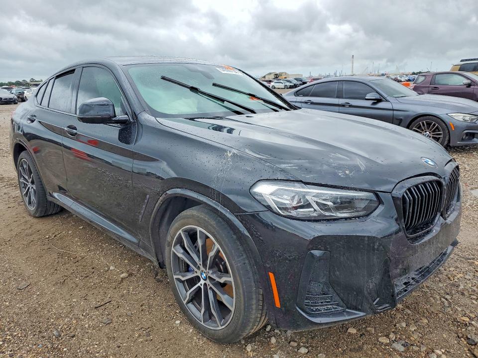 2022 BMW X4 VIN 5UX33DT08N9J61897 COPART salvage auction — SIDE, Tx - Salvage Vehicle Title, sold $12,300 on 2026-07-20 (photo 4)