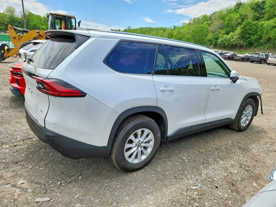 2026 Toyota Highlander VIN 5TDAAAB50TS107700 COPART salvage auction — FRONT END, Nj - Cert Of Title-Salvage, sold $25,250 on 2026-07-07 (photo 3)