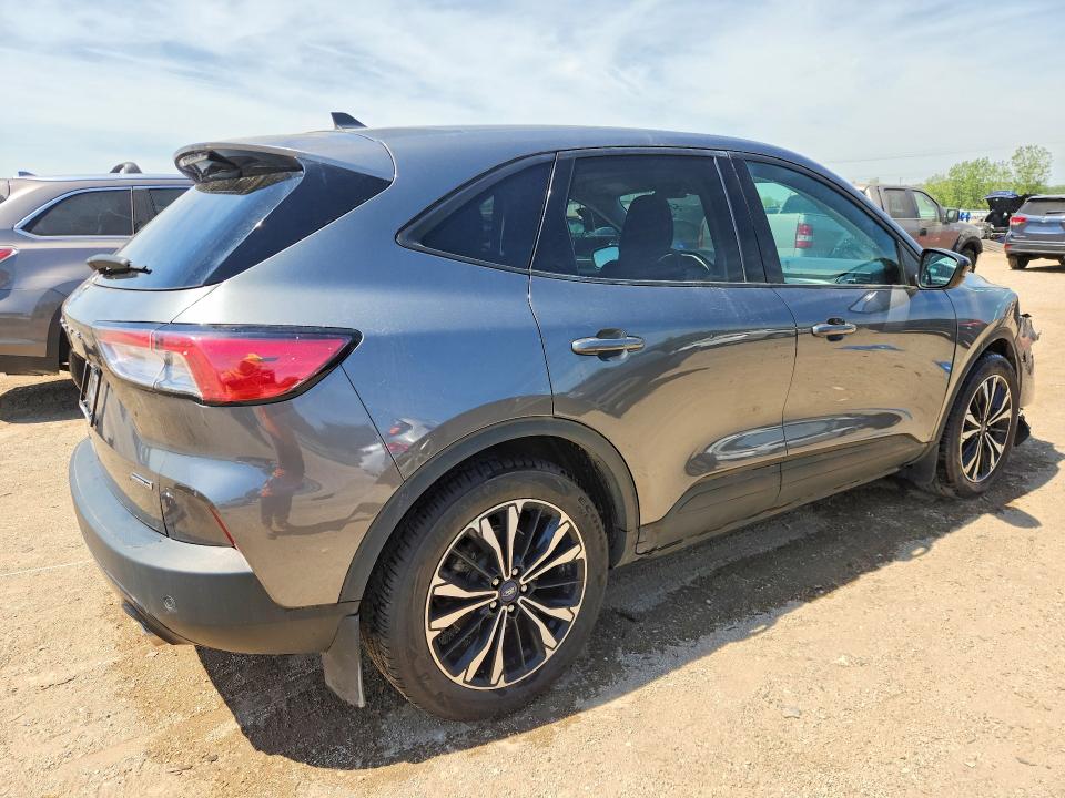 2022 Ford Escape VIN 1FMCU9BZXNUB01883 COPART salvage auction — FRONT END, Il - Salvage Certificate, sold $7,900 on 2026-07-09 (photo 3)