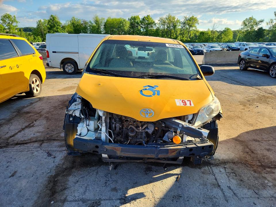 2016 Toyota Sienna VIN 5TDZK3DC9GS756019 COPART salvage auction — FRONT END, Ny - Certificate Of Title, sold $1,300 on 2026-07-28 (photo 5)