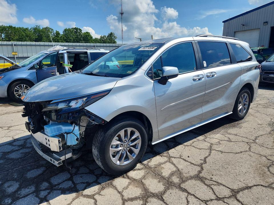 2025 Toyota Sienna VIN 5TDJRKEC3SS246632 COPART salvage auction — FRONT END, Ne - Cert Of Title W/Salvage Histor, sold $19,500 on 2026-07-08 (photo 1)