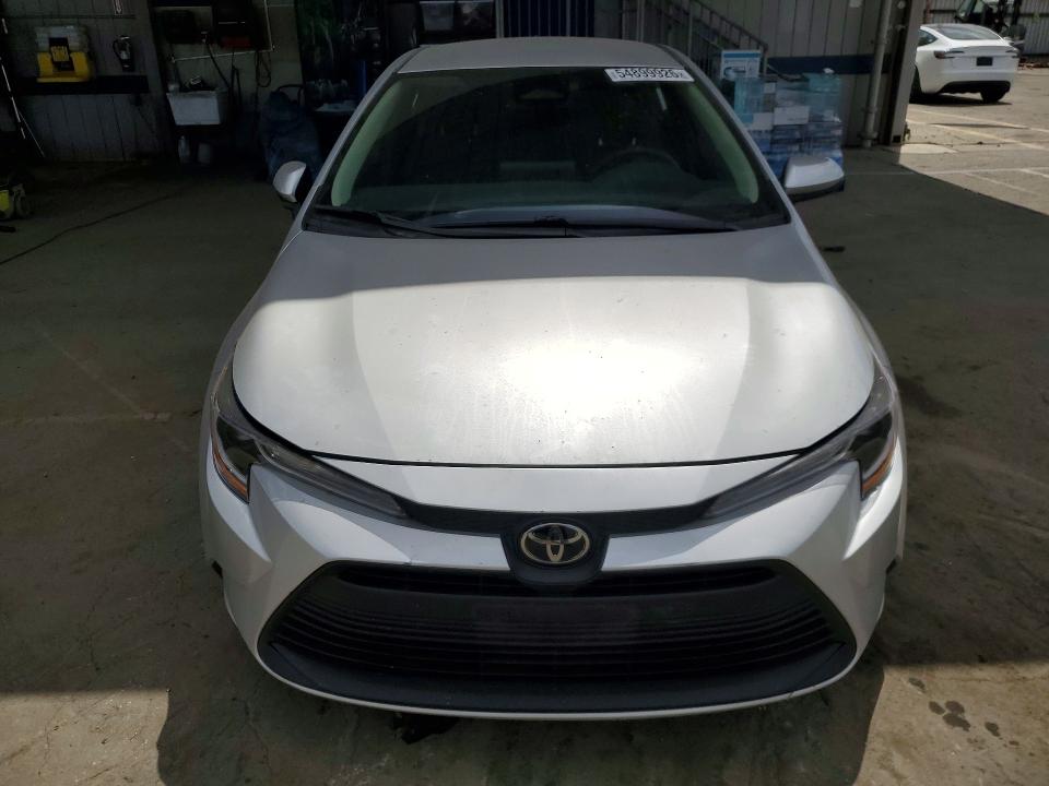 2025 Toyota Corolla VIN 5YFB4MDE6SP238177 COPART salvage auction — REAR END, Ca - Salvage Certificate, sold $5,300 on 2026-07-02 (photo 5)