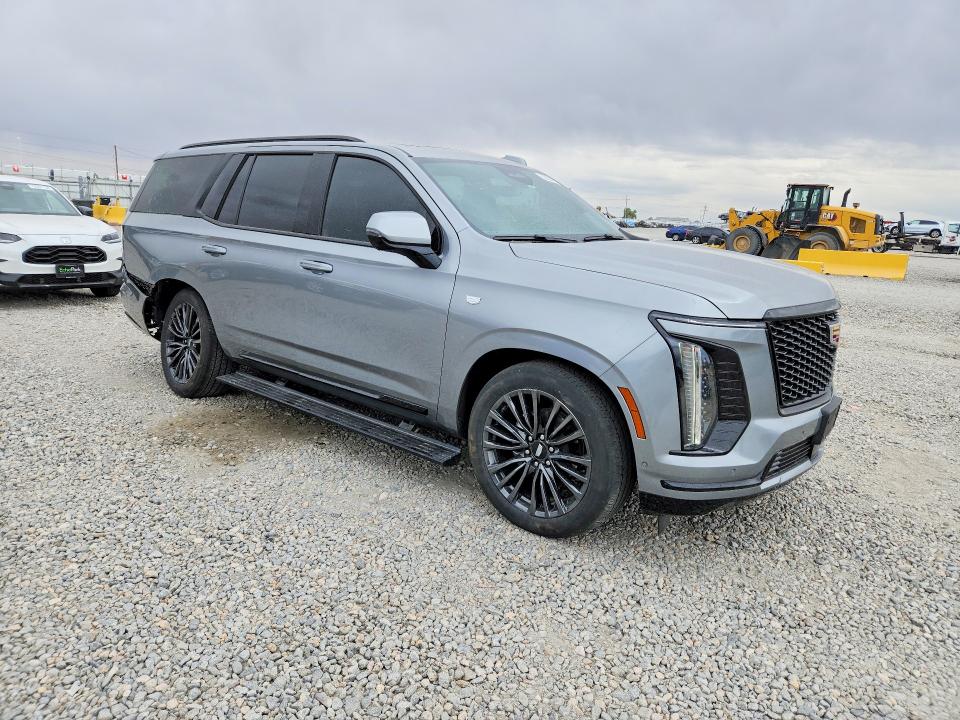 2025 Cadillac Escalade VIN 1GYS9GRL4SR273049 COPART salvage auction — REAR END, Salvage Title, sold $79,000 on 2026-07-09 (photo 4)