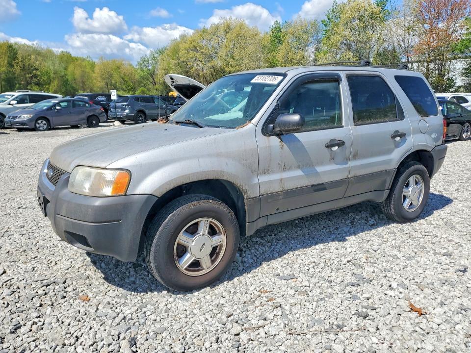 2003 Ford Escape VIN 1FMYU03143KE22028 COPART salvage auction — MINOR DENT/SCRATCHES, MA - CERT OF TITLE-RECONSTRCTD COLL, sold $425 on 2026-07-02 (photo 1)