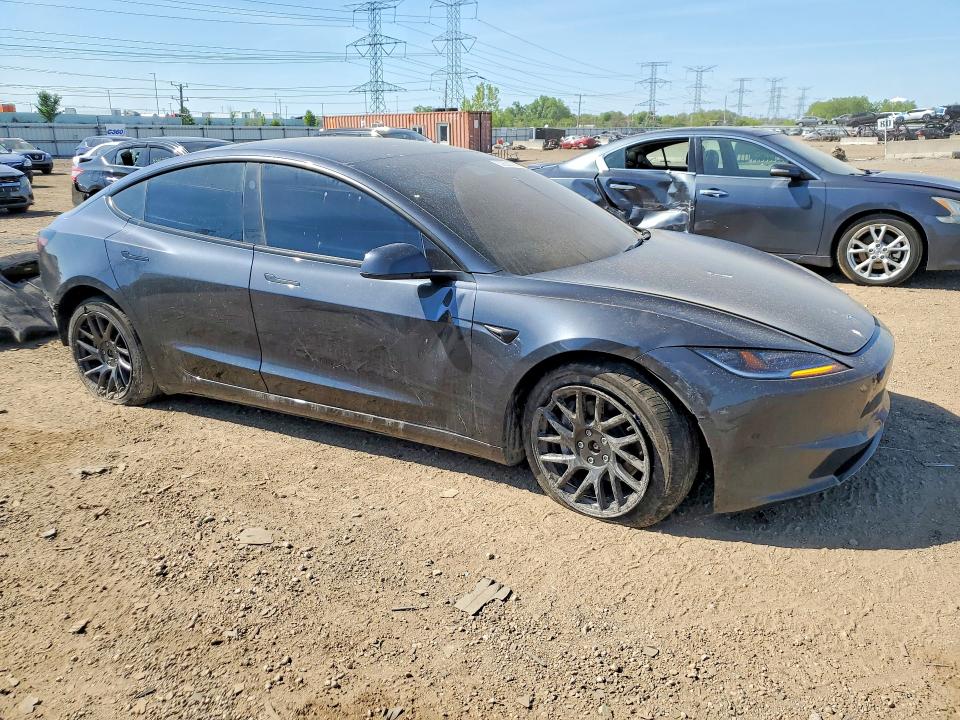 2025 Tesla Model 3 VIN 5YJ3E1EB7SF940492 COPART salvage auction — REAR END, IL - SALVAGE CERTIFICATE, sold $13,900 on 2026-07-28 (photo 4)
