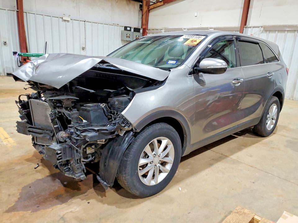 2017 Kia Sorento VIN 5XYPG4A3XHG216275 COPART salvage auction — SIDE, Tx - Salvage Vehicle Title, sold $475 on 2026-07-27 (photo 1)