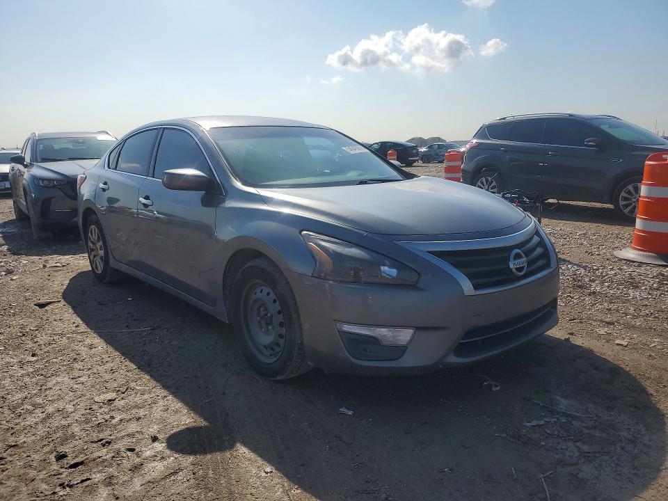 2015 Nissan Altima VIN 1N4AL3AP8FC254917 COPART salvage auction — HAIL, Tx - Certificate Of Title, sold $1,300 on 2026-07-09 (photo 4)