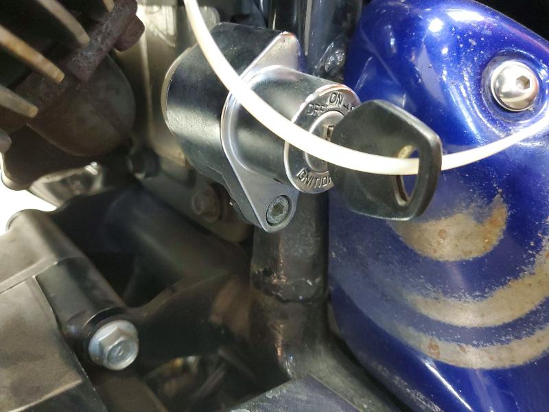 2001 Suzuki Vl 800 volusia VIN JS1VY51A312103092 COPART salvage auction — SIDE, Mn - Cert Of Title-Prior Salvage, sold $625 on 2026-07-02 (photo 8)