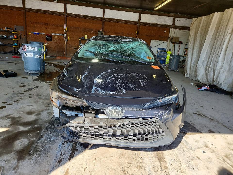 2022 Toyota VIN 5YFEPMAE2NP365568 COPART salvage auction — ROLLOVER, Pa - Certificate Of Salvage, sold $2,150 on 2026-07-16 (photo 5)