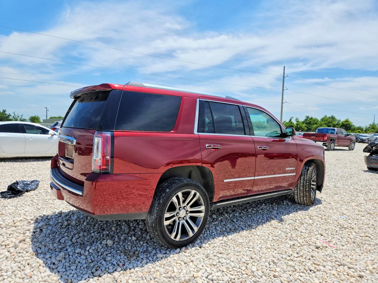 2018 GMC Yukon VIN 1GKS2CKJ2JR296585 COPART salvage auction — Front End, TX - SALVAGE VEHICLE TITLE, sold $13,100 on 2026-07-09 (photo 3)