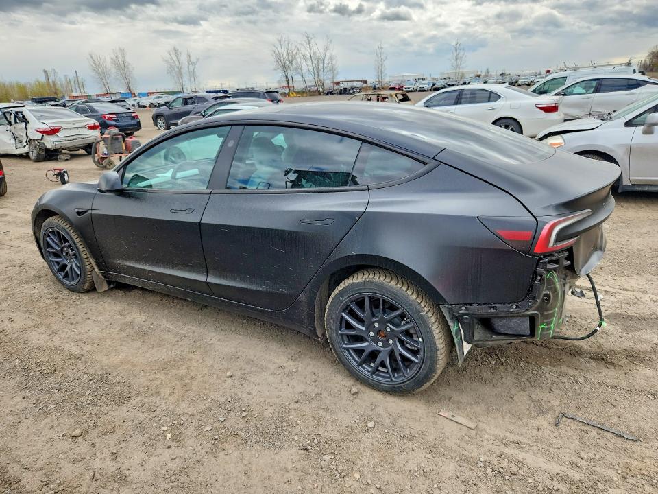 2024 Tesla Model 3 VIN LRW3E7FA8RC105935 COPART salvage auction — REAR END, Qc - Aucune Mention, sold $11,400 on 2026-07-28 (photo 2)