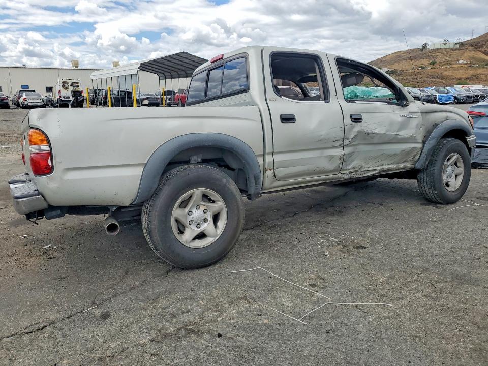 2003 Toyota Tacoma VIN 5TEGN92N43Z249340 COPART salvage auction — ROLLOVER, CA - SALVAGE CERTIFICATE, sold $850 on 2026-07-16 (photo 3)