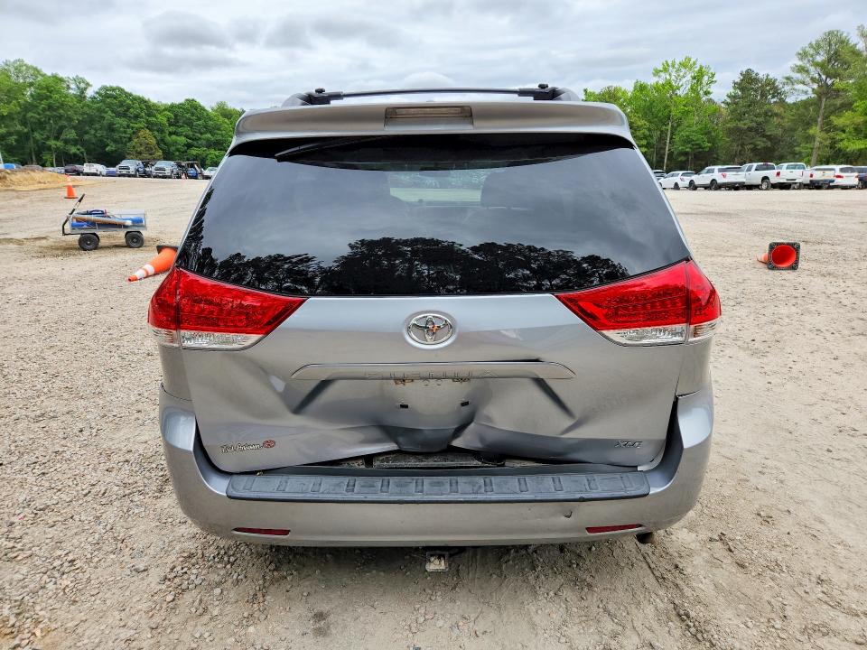 2013 Toyota Sienna VIN 5TDYK3DC5DS402344 COPART salvage auction — REAR END, Nc - Salvage Certificate Of Title, sold $4,200 on 2026-07-17 (photo 6)