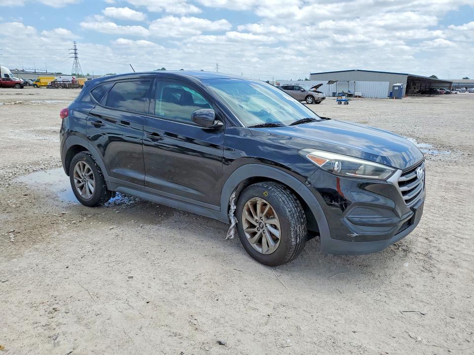 2018 Hyundai VIN KM8J23A47JU603454 COPART salvage auction — SIDE, Tx - Salvage Vehicle Title, sold $3,100 on 2026-07-14 (photo 4)