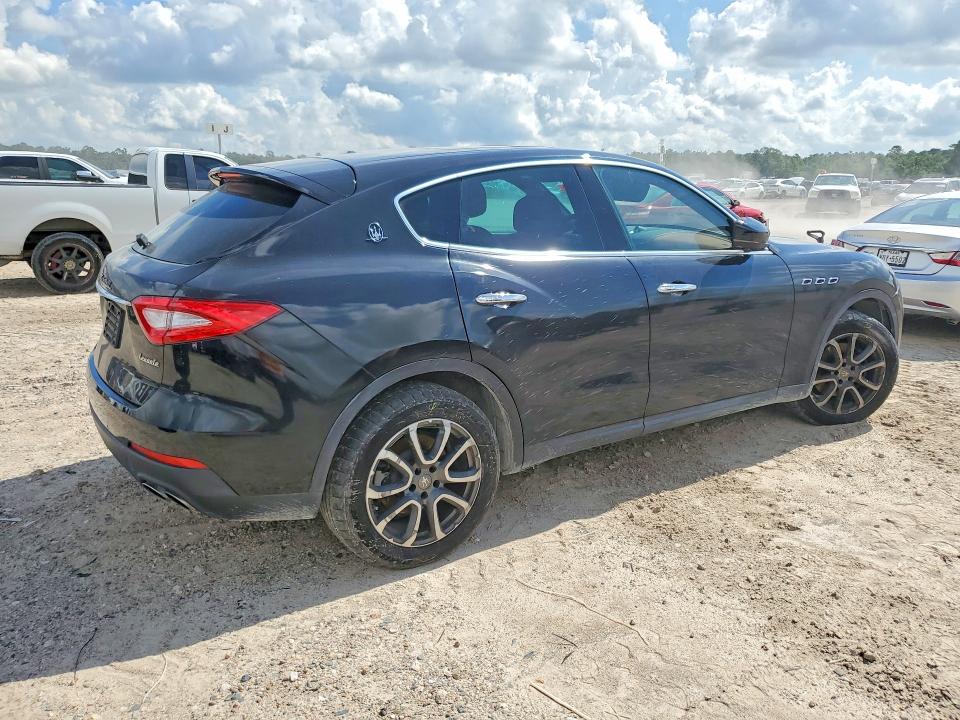 2017 Maserati Levante VIN ZN661XUA2HX235228 COPART salvage auction — MECHANICAL, Tx - Salvage Vehicle Title, sold $6,700 on 2026-07-07 (photo 3)