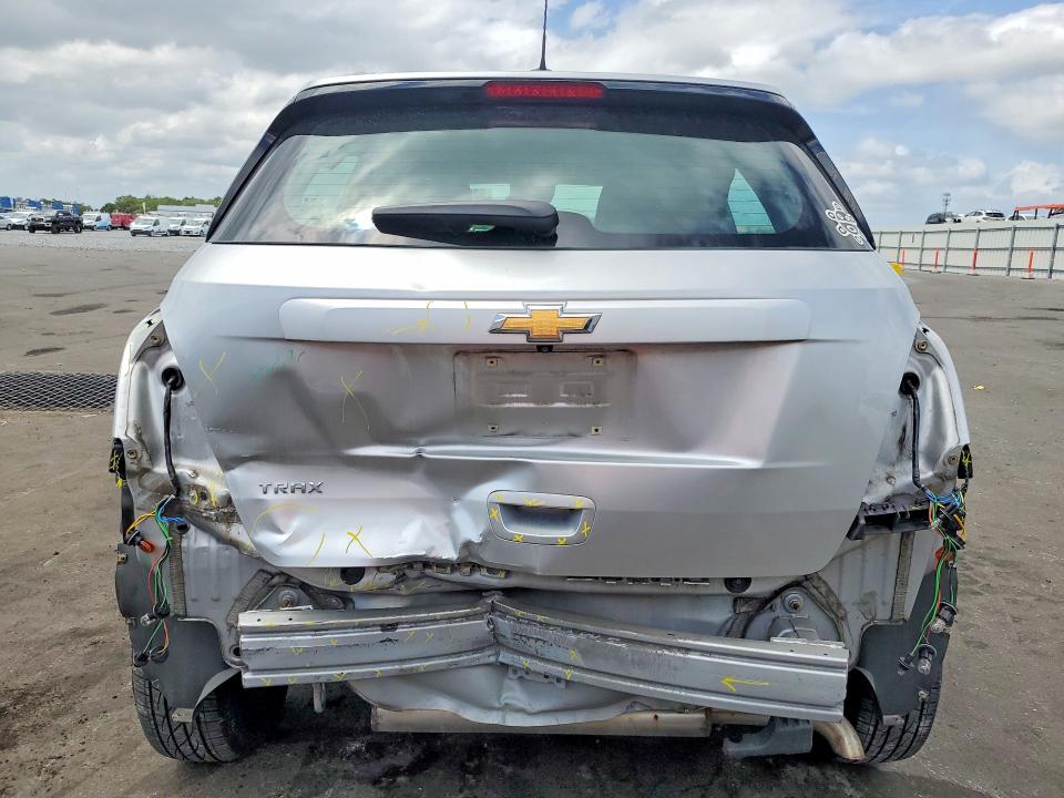 2018 Chevrolet VIN KL7CJKSB7JB595422 COPART salvage auction — REAR END, Fl - Cert Of Title Slvg Rebuildable, sold $1,600 on 2026-07-08 (photo 6)