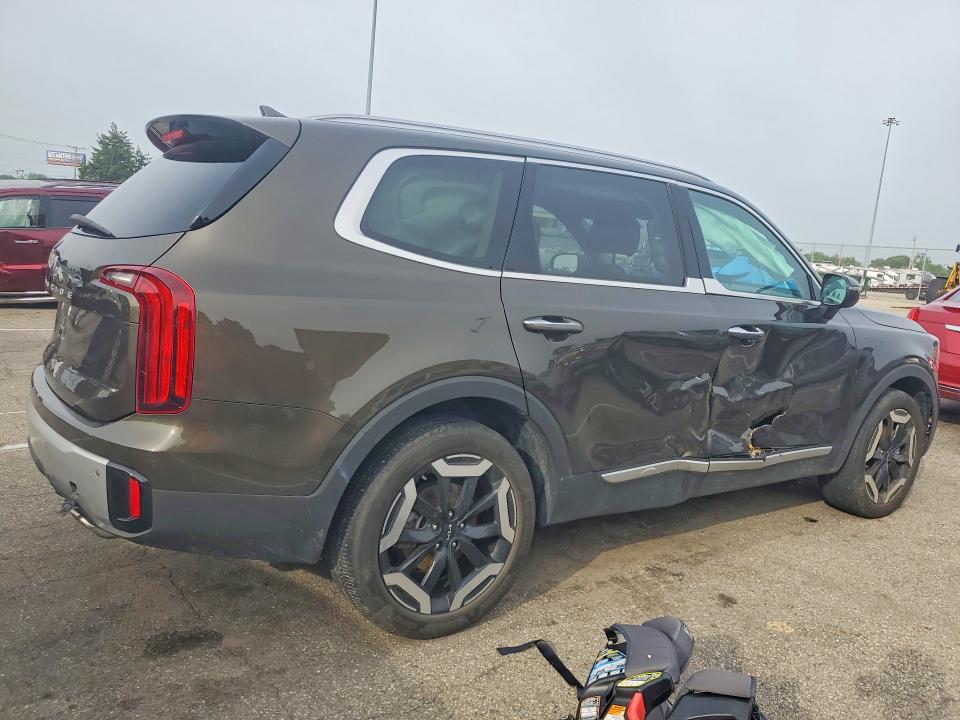 2023 Kia Telluride VIN 5XYP64GCXPG391635 COPART salvage auction — SIDE, Oh - Cert Of Title-Salvage, sold $9,600 on 2026-07-06 (photo 3)
