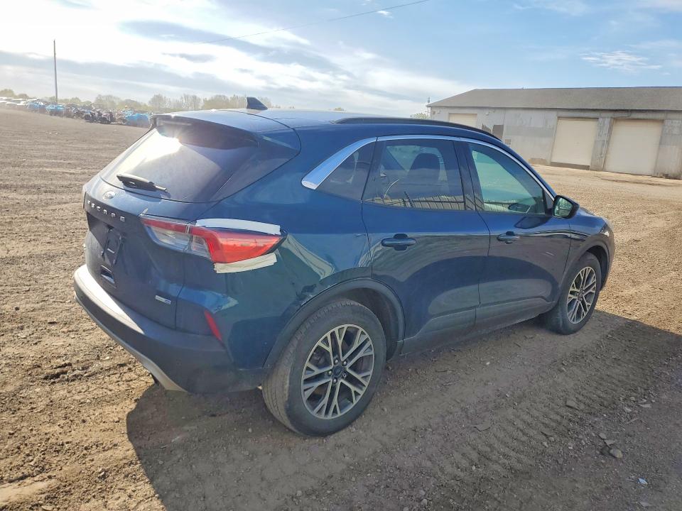2020 Ford Escape VIN 1FMCU9H61LUB63909 COPART salvage auction — REAR END, Mi - Dealer Only Clean Title, sold $4,250 on 2026-07-22 (photo 3)