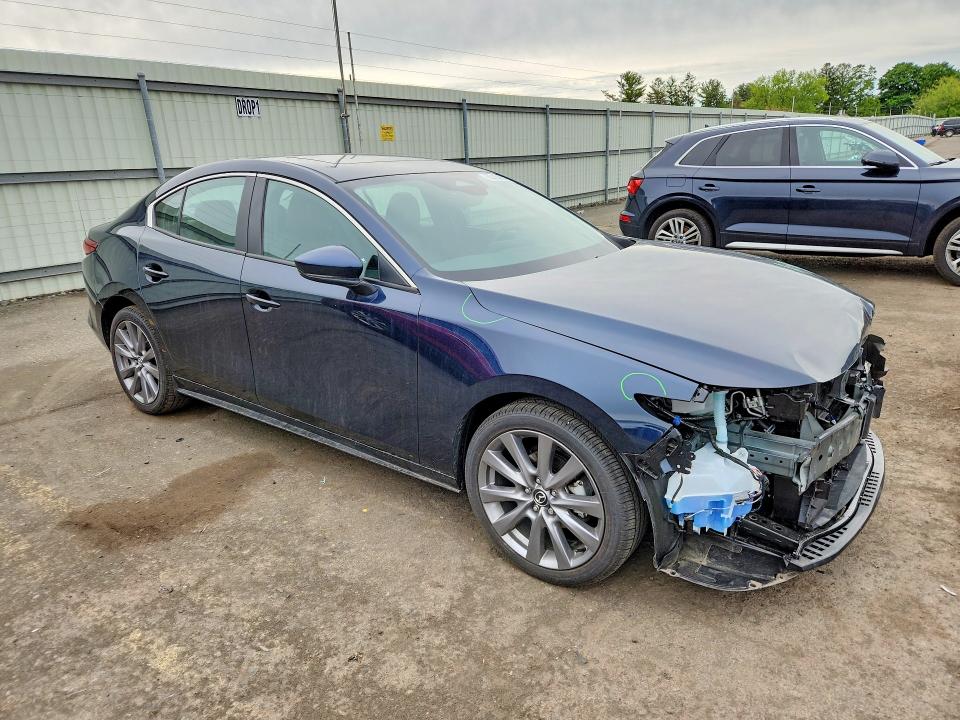 2025 Mazda 3 VIN 3MZBPACMXSM479808 COPART salvage auction — FRONT END, Pa - Certificate Of Salvage, sold $7,000 on 2026-07-31 (photo 4)