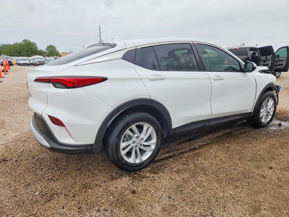 2026 Buick Envista VIN KL47LAEP5TB084661 COPART salvage auction — FRONT END, TX - CERTIFICATE OF TITLE, sold $8,400 on 2026-07-09 (photo 3)