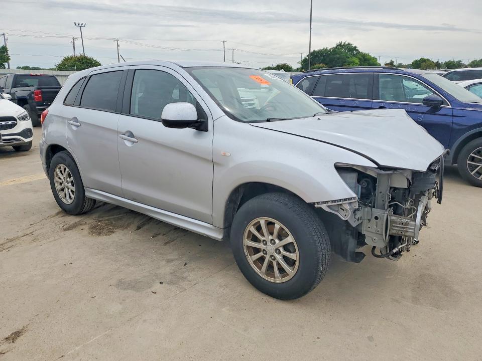 2011 Mitsubishi Outlander VIN JA4AP3AU6BZ020815 COPART salvage auction — FRONT END, Tx - Salvage Vehicle Title, sold $525 on 2026-07-02 (photo 4)