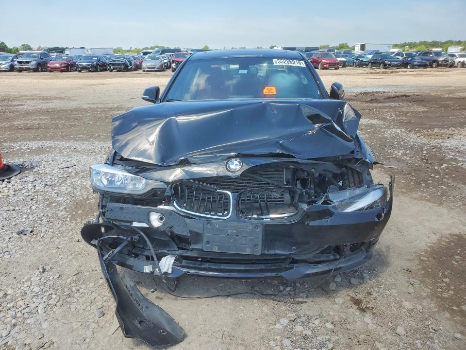 2013 BMW 3er VIN WBA3B3C5XDF542772 COPART salvage auction — FRONT END, Tx - Salvage Vehicle Title, sold $500 on 2026-07-20 (photo 5)