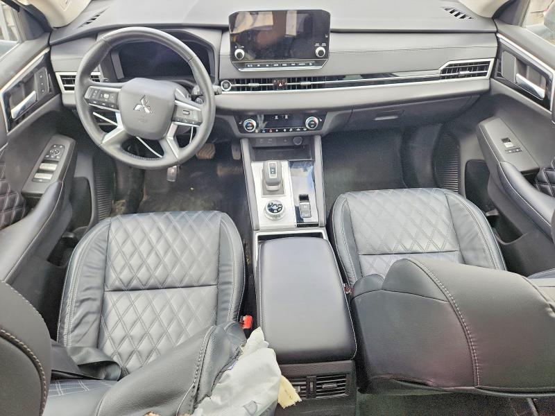 2022 Mitsubishi Outlander VIN JA4J4VA85NZ604912 COPART salvage auction — REAR END, Ab - Bos - Salvage, sold $12,100 on 2026-07-09 (photo 8)