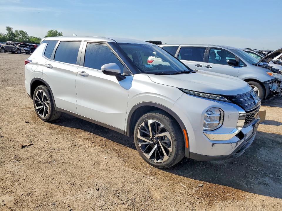 2022 Mitsubishi VIN JA4J4TA84NZ053506 COPART salvage auction — SIDE, Il - Salvage Certificate, sold $500 on 2026-07-28 (photo 4)