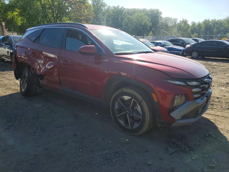 2025 Hyundai Tucson VIN 5NMJBCDE7SH545198 COPART salvage auction — SIDE, Fl - Cert Of Title Slvg Rebuildable, sold $12,300 on 2026-07-09 (photo 4)