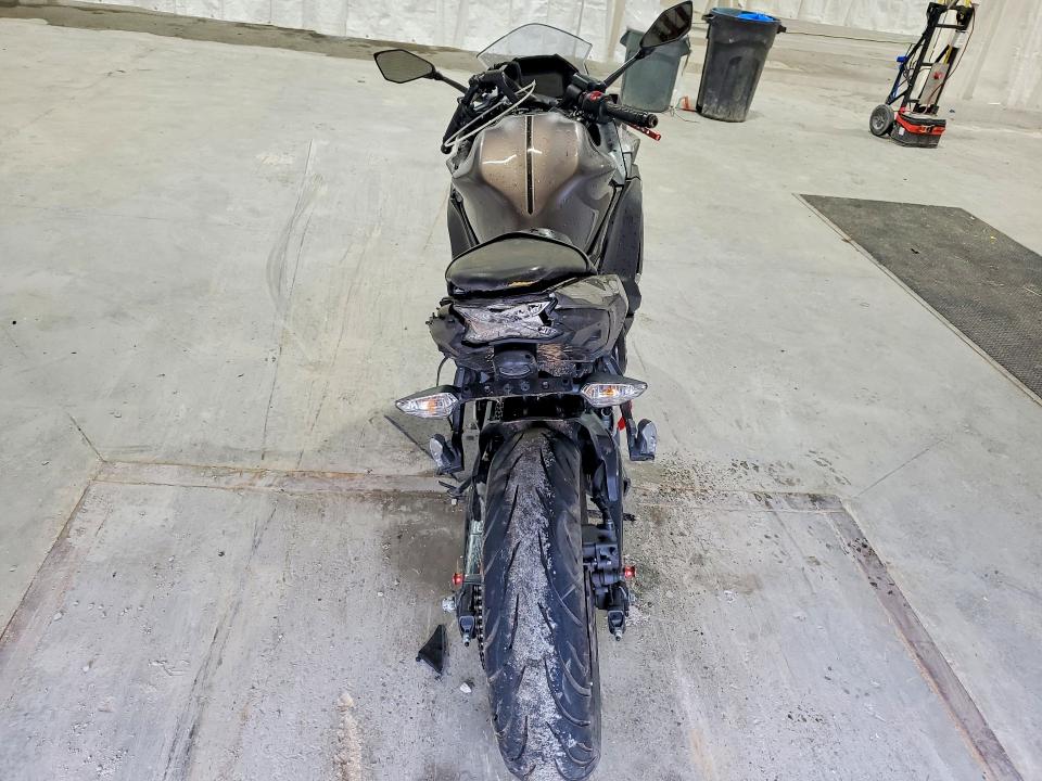 2021 Kawasaki VIN ML5EXEN13MDA37863 COPART salvage auction — SIDE, Id - Salvage Certificate Of Title, sold $1,000 on 2026-09-10 (photo 4)