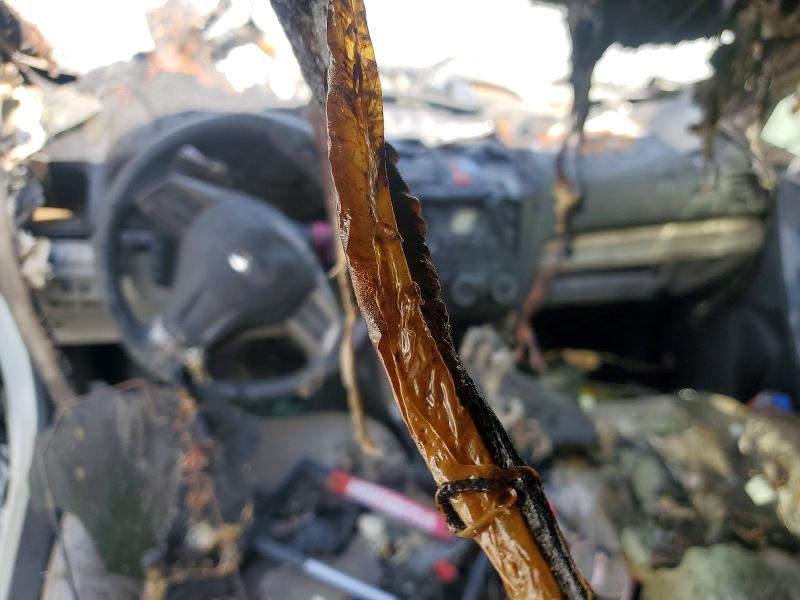 2014 Subaru Forester VIN JF2SJAHC4EH449959 COPART salvage auction — Burn Engine, Mi - Certificate Of Title, sold $200 on 2026-07-17 (photo 8)